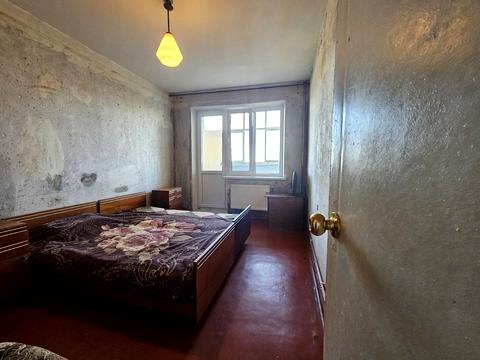 квартира за адресою Домбровського вул., 86
