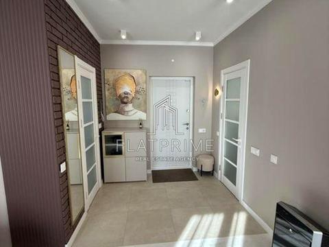квартира за адресою Братська вул., 12