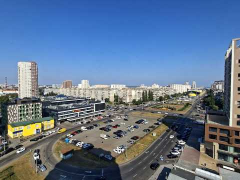 квартира за адресою Оболонська пл. (Дружби Народів СРСР), 2