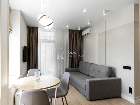 квартира за адресою Салютна вул., 2к1