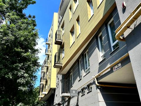 квартира за адресою Пекарська вул., 57