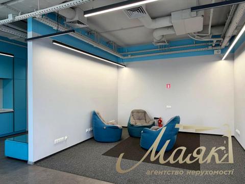 комерційна за адресою Сім'ї Прахових вул. (Гайдара), 58