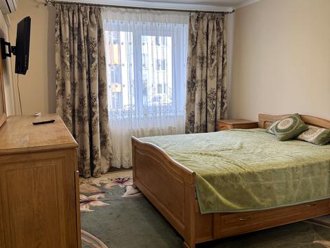 квартира за адресою Симиренків вул., 5