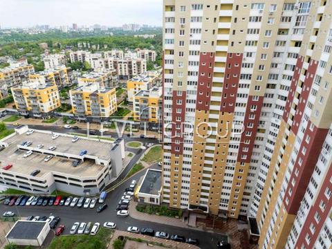 квартира за адресою Сергія Данченка вул., 1