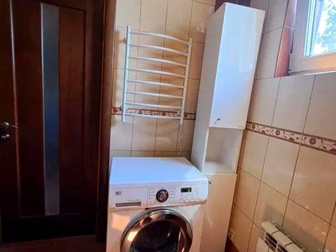 будинок за адресою Щаслива вул.