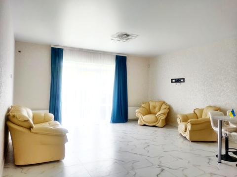 будинок за адресою Максима Сущенка вул.