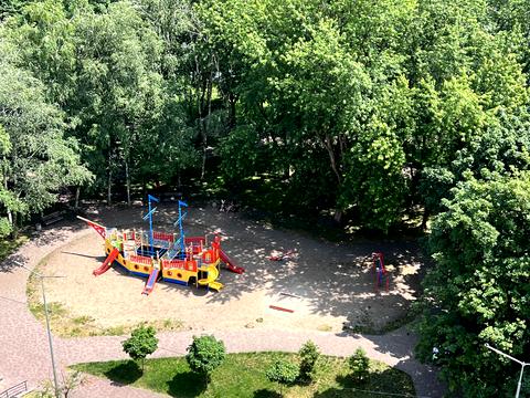 квартира за адресою Райдужна вул., 16