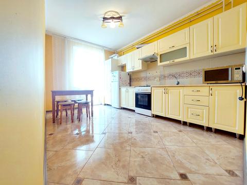 квартира за адресою Демянська, 24