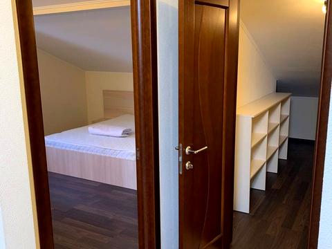 квартира за адресою Дмитра Луценка вул. (Крейсера "Аврора"), 9