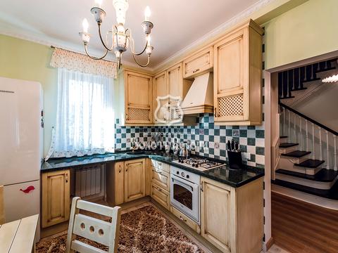будинок за адресою Зоряна, 33
