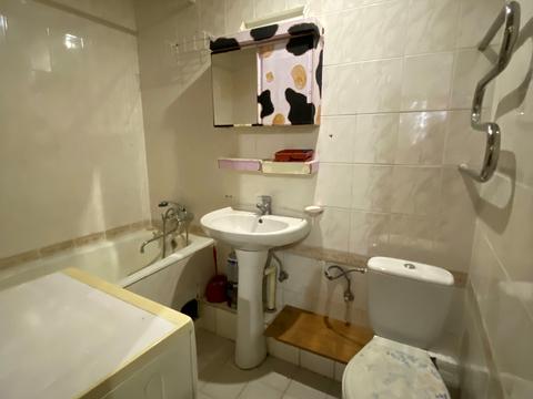 квартира за адресою Вереснева вул., 12