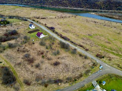 ділянка за адресою 