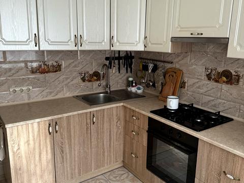 квартира за адресою Академіка Білецького вул., 10