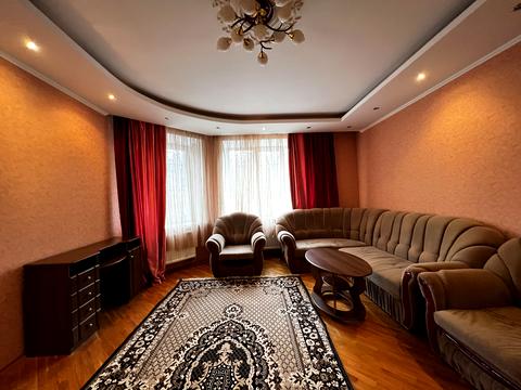 квартира за адресою Зодчих вул., 34