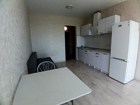 квартира за адресою Леоніда Бірюкова бульв., 9