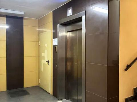 квартира за адресою Регенераторна вул., 4 к1-2