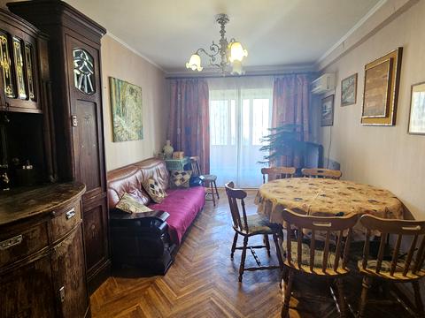 квартира за адресою Раїси Окіпної вул., 5