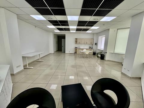 комерційна за адресою Січових Стрільців вул. (Артема), 4-Д