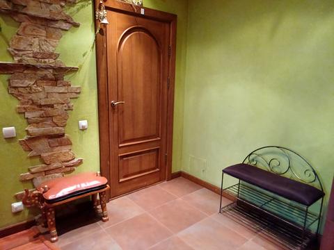 квартира за адресою Анни Ахматової вул., 37