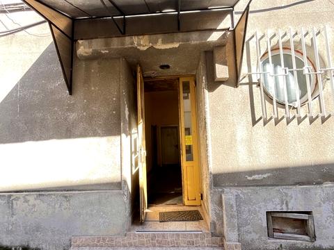 комерційна за адресою Шведська вул., 3