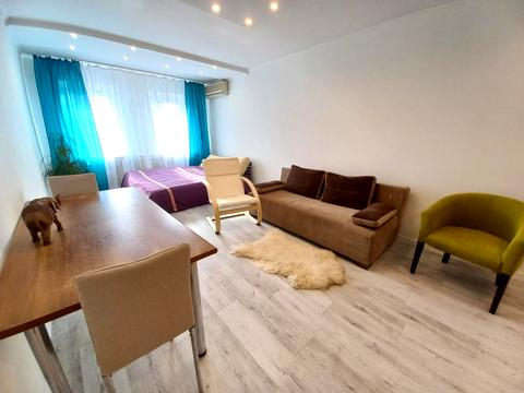 квартира за адресою Срібнокільська вул., 20