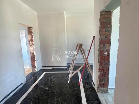 дом по адресу Троянда