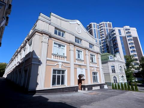 коммерческая по адресу Златоустовская ул., 23