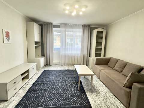 квартира за адресою Почайнинська вул., 35