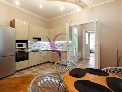 квартира по адресу Бандери, 61