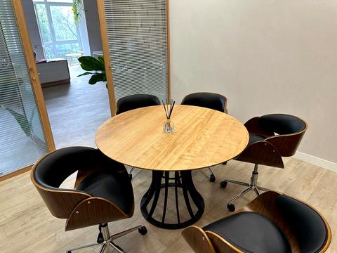 комерційна за адресою Січових Стрільців вул. (Артема), 84-А