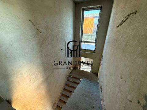 будинок за адресою с. Лісники, Ватутіна пров.