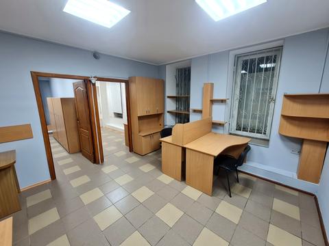 комерційна за адресою Панаса Мирного вул., 9-Б