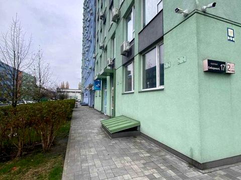 коммерческая по адресу Соборности просп. (Воззʼєднання), 17