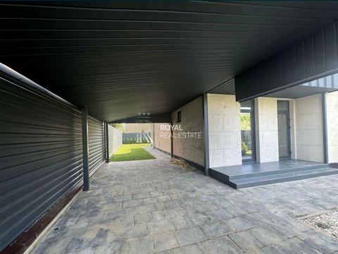 будинок за адресою Центральна вул.