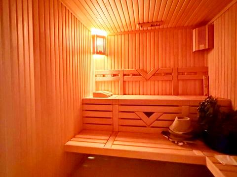 будинок за адресою Дніпробудівська вул.