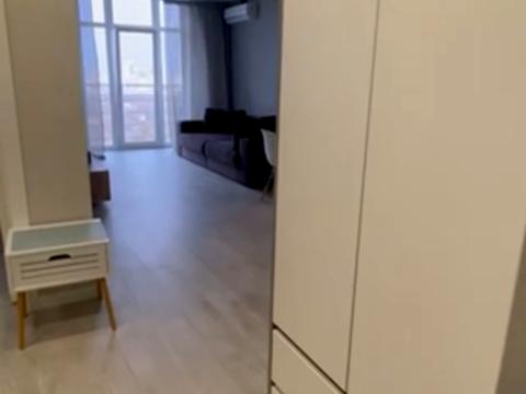 квартира за адресою Сім'ї Кульженків вул. (Петра Дегтяренка), 31-Б