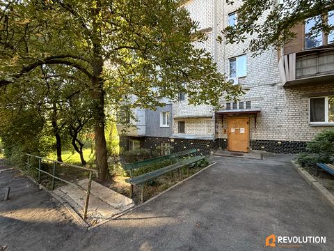 квартира за адресою Докучаєвська вул., 16