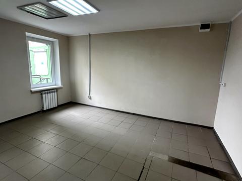 комерційна за адресою Сергія Москаленка вул. (Красовського), 49