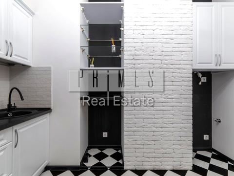 комерційна за адресою Кловський узвіз, 7a