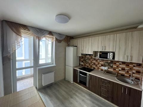 квартира за адресою Ревуцького вул., 40-В