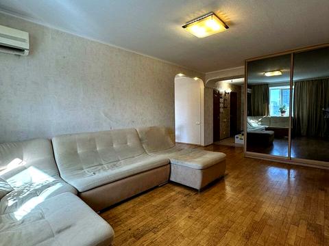 квартира по адресу Владимира Ивасюка просп. (Героїв Сталінграду), 20-А