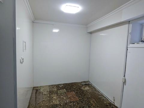 комерційна за адресою Львів, Якова Остряниці вул., 4