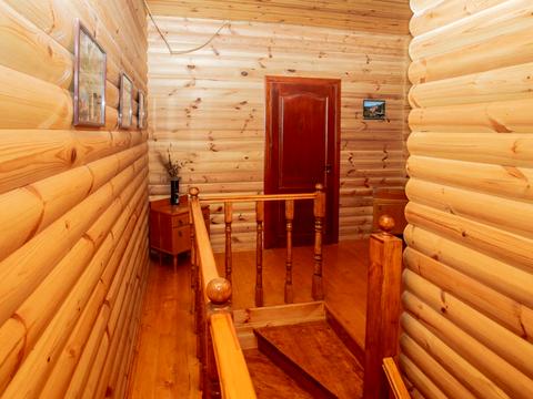 коммерческая по адресу Устияновича вул., 1