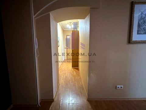 квартира за адресою Перемоги просп., 18