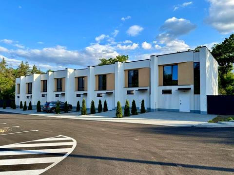 дом по адресу вулиця Дахнівська, 25