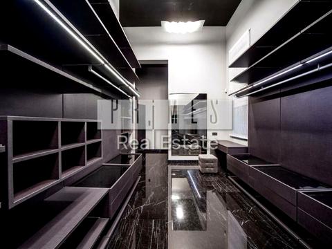 будинок за адресою с. Козин, Вишнева вул.