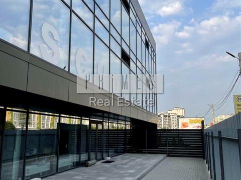 комерційна за адресою Василя Стуса вул., 65