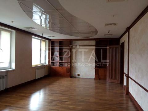 комерційна за адресою Тампере вул., 5