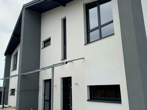 дом по адресу Степана Бандеры ул.