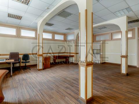 комерційна за адресою Саксаганського вул., 67